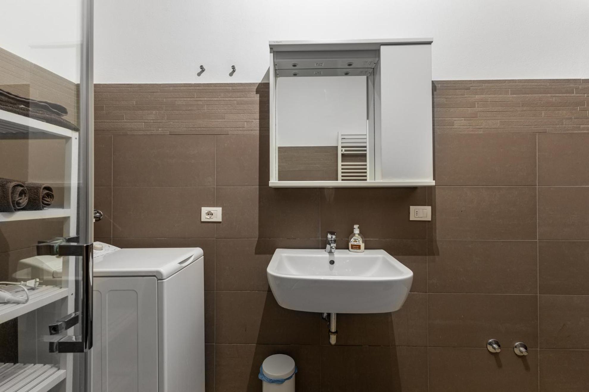 Apartament Monolocale Con Balcone Self Check In Milano Sempione Zewnętrze zdjęcie